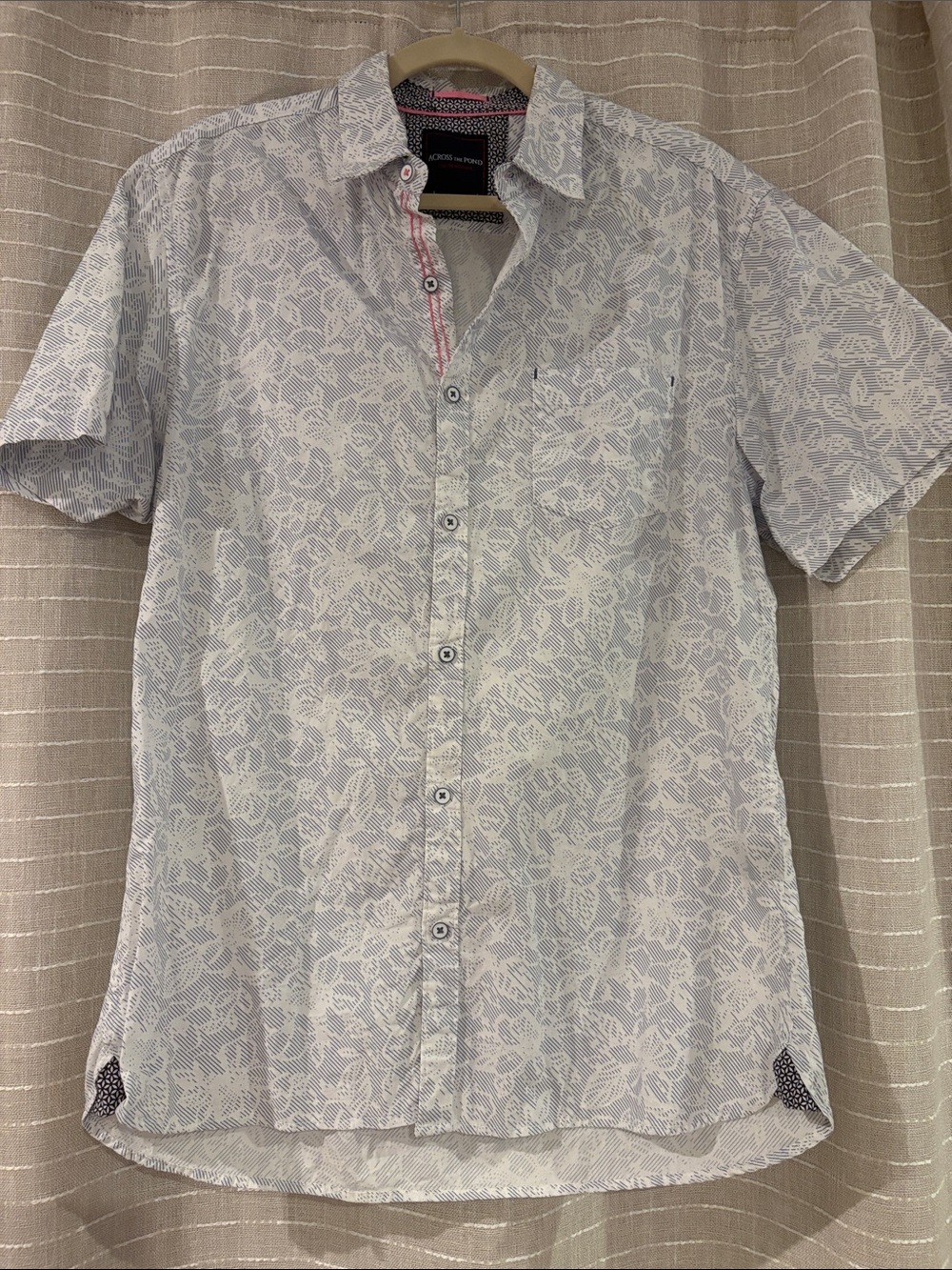 Short-Sleeve Floral Button-Down Shirt - Light Blue & White